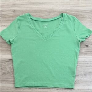 Wild Fable Green V-Neck Crop Top size Xs